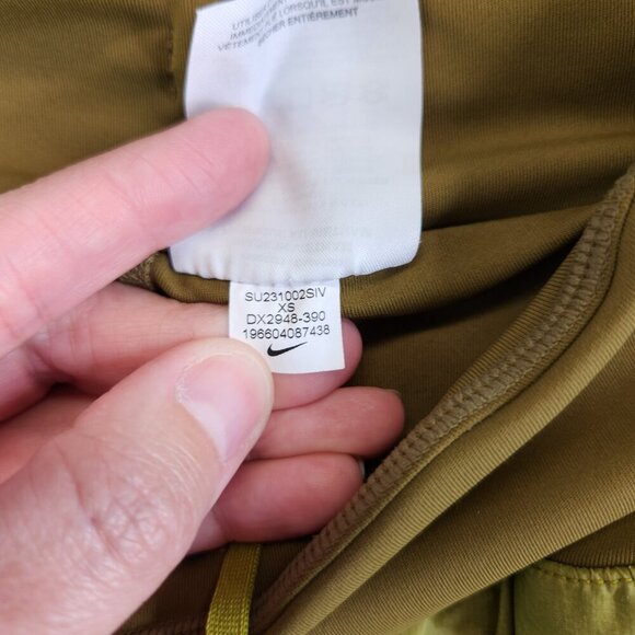 Nike Shorts Womens XS Green Run Division 2 In 1 Ripstop Zip Pocket Running - Picture 12 of 14